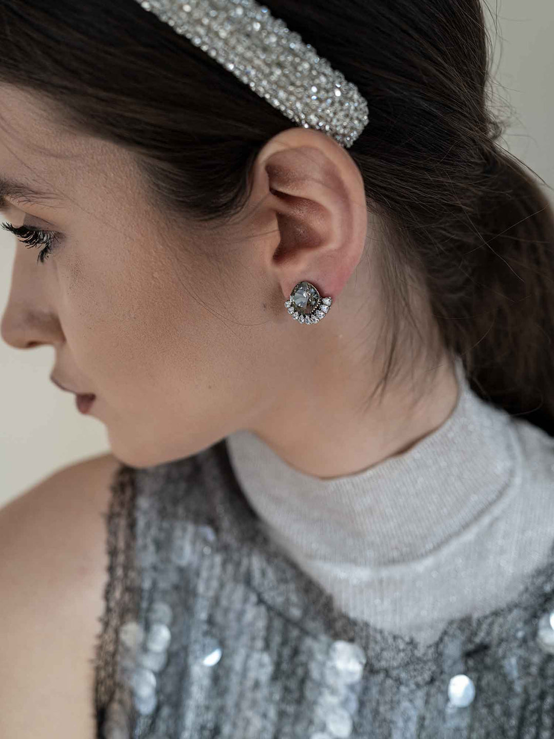 Vima Crystal Earrings
