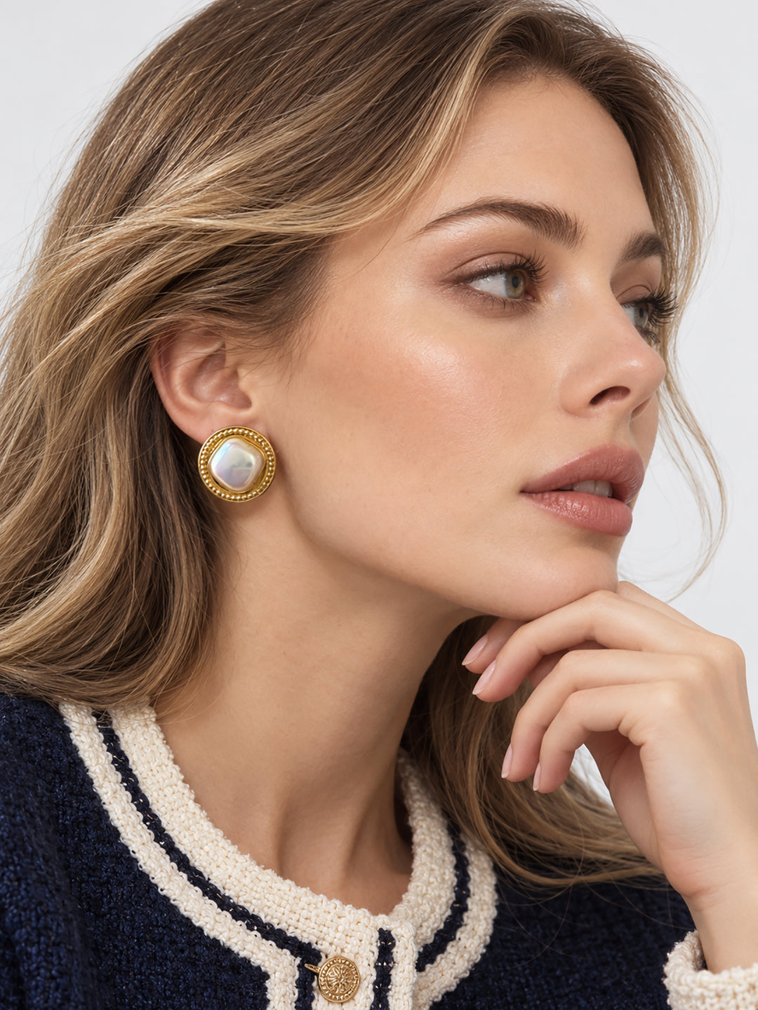 Violetta Square Pearl Stud Earrings - view 3