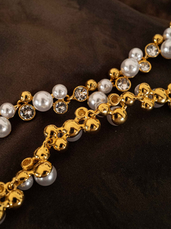 Clasp detail of Elspeth imitation pearl glass crystal necklace with gold-plated chain